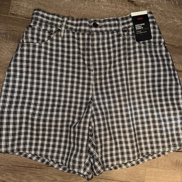 Levi's Pants - Women’s Levi Checkered Shorts